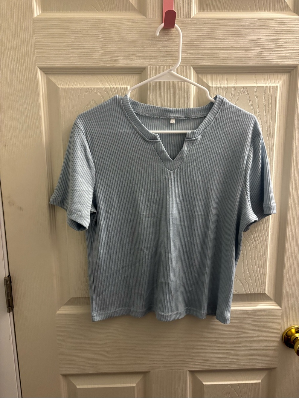 Ribbed Short Sleeve V-Notch Top - Light Blue XL